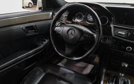 Mercedes-Benz E-Класс, 2010 год, 1 769 000 рублей, 17 фотография