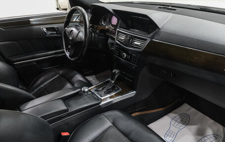 Mercedes-Benz E-Класс, 2010 год, 1 769 000 рублей, 16 фотография