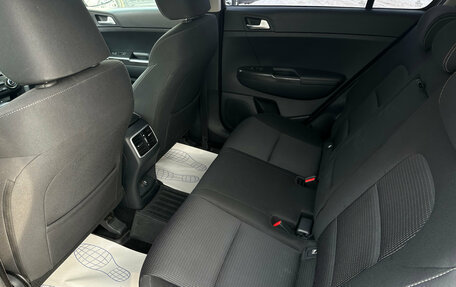 KIA Sportage IV рестайлинг, 2018 год, 2 490 000 рублей, 12 фотография