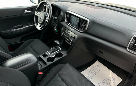 KIA Sportage IV рестайлинг, 2018 год, 2 490 000 рублей, 9 фотография