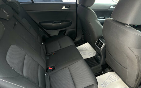 KIA Sportage IV рестайлинг, 2018 год, 2 490 000 рублей, 15 фотография