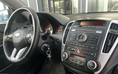 KIA cee'd I рестайлинг, 2011 год, 740 000 рублей, 10 фотография