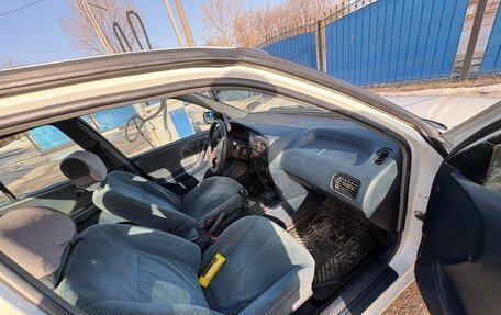 Nissan Primera II рестайлинг, 1993 год, 320 000 рублей, 13 фотография