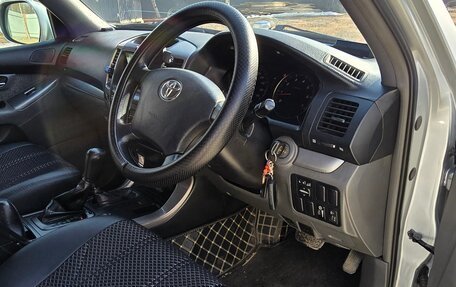 Toyota Land Cruiser Prado 120 рестайлинг, 2007 год, 2 500 000 рублей, 11 фотография