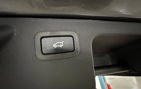 Land Rover Discovery Sport I рестайлинг, 2017 год, 2 560 000 рублей, 7 фотография