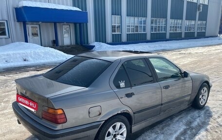 BMW 3 серия, 1991 год, 215 000 рублей, 8 фотография