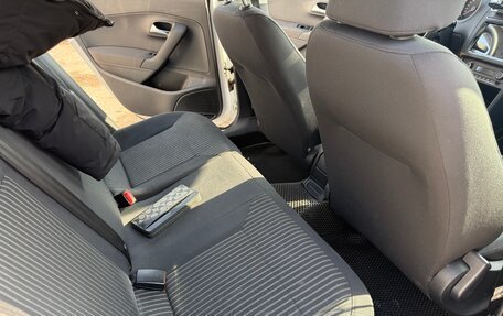 Volkswagen Polo VI (EU Market), 2012 год, 780 000 рублей, 12 фотография