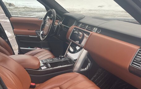 Land Rover Range Rover IV рестайлинг, 2015 год, 3 990 000 рублей, 19 фотография