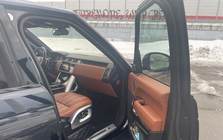 Land Rover Range Rover IV рестайлинг, 2015 год, 3 990 000 рублей, 18 фотография