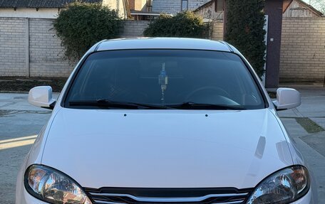 Daewoo Gentra II, 2014 год, 660 000 рублей, 2 фотография