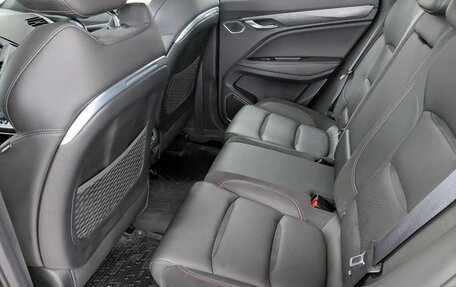 Geely Tugella FY11, 2022 год, 2 887 000 рублей, 10 фотография