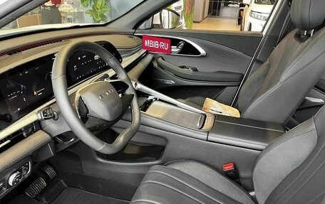 CheryExeed TXL, 2025 год, 3 930 000 рублей, 21 фотография