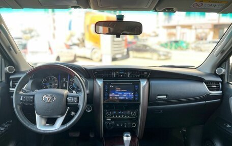 Toyota Fortuner II, 2017 год, 2 990 000 рублей, 17 фотография