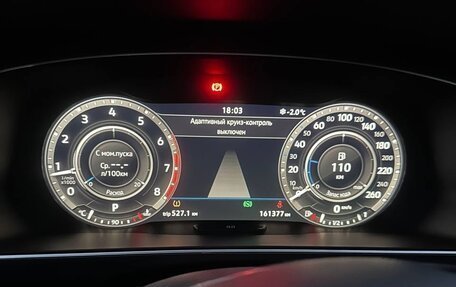 Volkswagen Tiguan II, 2018 год, 2 500 000 рублей, 5 фотография