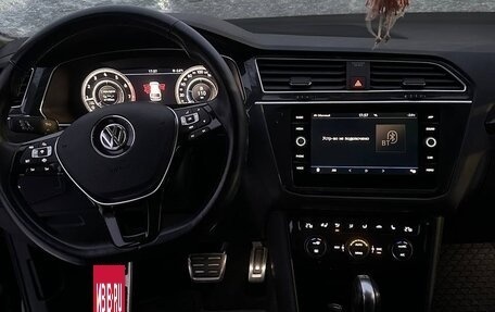 Volkswagen Tiguan II, 2018 год, 2 500 000 рублей, 15 фотография