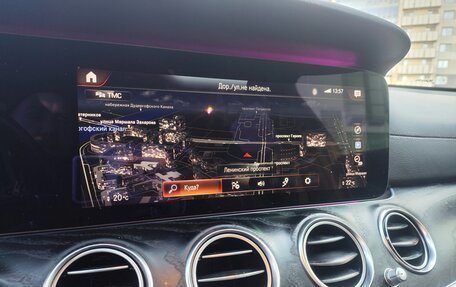 Mercedes-Benz E-Класс, 2020 год, 3 490 000 рублей, 24 фотография