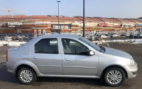 Renault Logan I, 2012 год, 600 000 рублей, 4 фотография