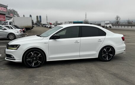 Volkswagen Jetta VI, 2017 год, 950 000 рублей, 2 фотография