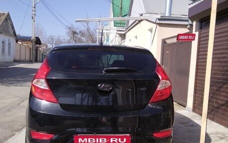 Hyundai Solaris II рестайлинг, 2014 год, 1 000 000 рублей, 4 фотография