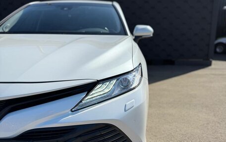 Toyota Camry, 2021 год, 2 950 000 рублей, 4 фотография