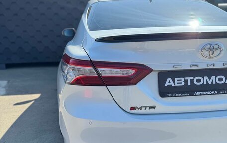 Toyota Camry, 2021 год, 2 950 000 рублей, 8 фотография