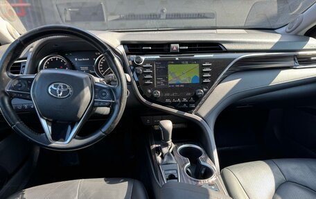 Toyota Camry, 2021 год, 2 950 000 рублей, 17 фотография