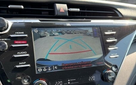 Toyota Camry, 2021 год, 2 950 000 рублей, 18 фотография
