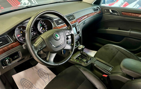 Skoda Superb III рестайлинг, 2012 год, 1 130 000 рублей, 9 фотография