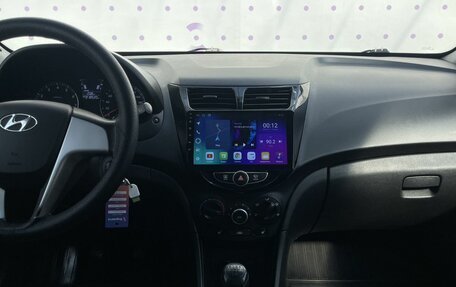 Hyundai Solaris II рестайлинг, 2012 год, 655 000 рублей, 16 фотография