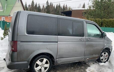Volkswagen Multivan T5, 2012 год, 2 100 000 рублей, 1 фотография