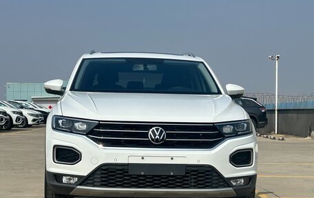 Volkswagen T-Roc I, 2022 год, 1 907 000 рублей, 8 фотография