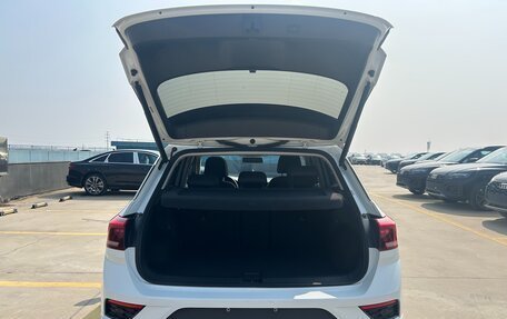 Volkswagen T-Roc I, 2022 год, 1 907 000 рублей, 28 фотография