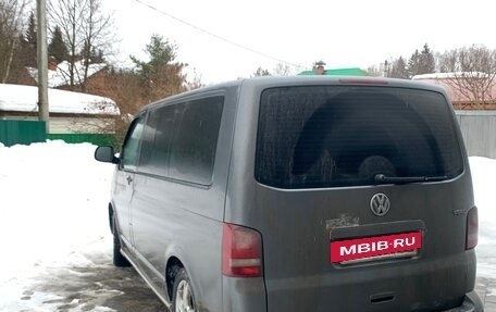 Volkswagen Multivan T5, 2012 год, 2 100 000 рублей, 2 фотография