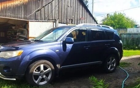 Mitsubishi Outlander III рестайлинг 3, 2008 год, 1 150 000 рублей, 13 фотография