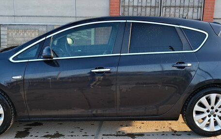 Opel Astra J, 2012 год, 770 000 рублей, 5 фотография