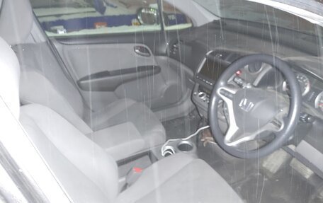 Honda Stream II, 2012 год, 1 550 000 рублей, 10 фотография