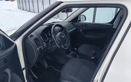 Skoda Yeti I рестайлинг, 2015 год, 1 050 000 рублей, 12 фотография