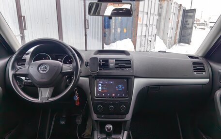 Skoda Yeti I рестайлинг, 2015 год, 1 050 000 рублей, 23 фотография