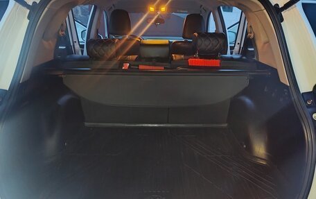 Toyota RAV4, 2015 год, 2 098 000 рублей, 12 фотография