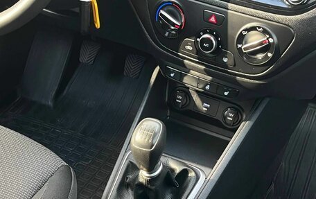 Hyundai Solaris II рестайлинг, 2021 год, 1 630 000 рублей, 13 фотография