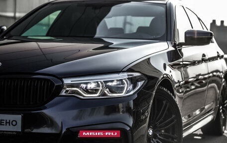 BMW 5 серия, 2018 год, 4 099 000 рублей, 2 фотография