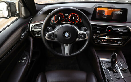 BMW 5 серия, 2018 год, 4 099 000 рублей, 11 фотография