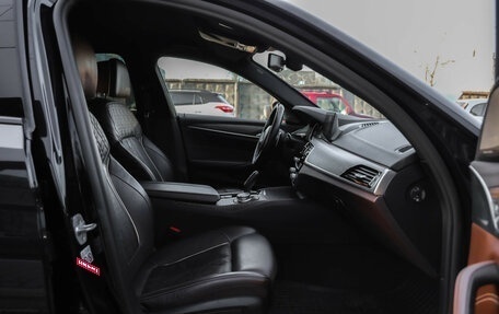 BMW 5 серия, 2018 год, 4 099 000 рублей, 29 фотография