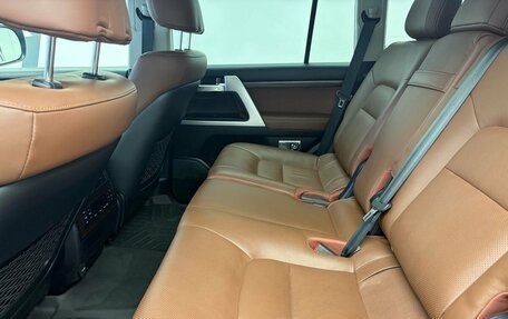 Toyota Land Cruiser 200, 2020 год, 8 899 900 рублей, 17 фотография