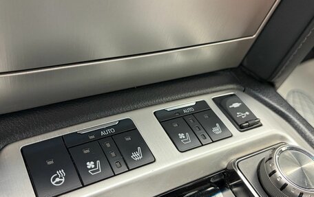 Toyota Land Cruiser 200, 2020 год, 8 899 900 рублей, 24 фотография