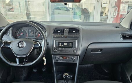 Volkswagen Polo VI (EU Market), 2016 год, 949 000 рублей, 5 фотография