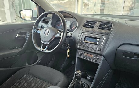 Volkswagen Polo VI (EU Market), 2016 год, 949 000 рублей, 3 фотография