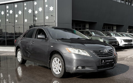 Toyota Camry, 2008 год, 945 000 рублей, 2 фотография