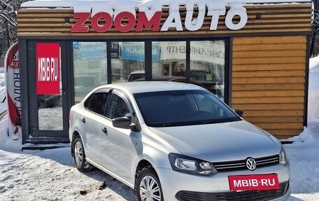 Volkswagen Polo VI (EU Market), 2014 год, 677 000 рублей, 2 фотография