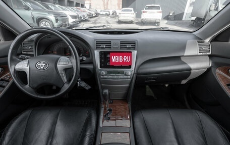 Toyota Camry, 2008 год, 945 000 рублей, 8 фотография